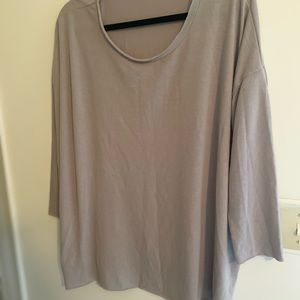 Easy Fit Top